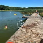 度假居 Mazury Dom Olus Nad Jeziorem Sasek Wielki Z Goraca Balia Z Funkcja Jakuzzi 什奇特诺