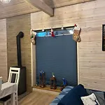 Mazury Dom Olus Nad Jeziorem Sasek Wielki Z Goraca Balia Z Funkcja Jakuzzi 度假居 什奇特诺