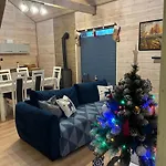 度假居 Mazury Dom Olus Nad Jeziorem Sasek Wielki Z Goraca Balia Z Funkcja Jakuzzi *