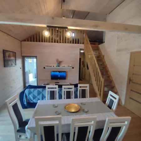 Mazury Dom Olus Nad Jeziorem Sasek Wielki Z Goraca Balia Z Funkcja Jakuzzi Holiday home Szczytno (Warmian-Masurian)