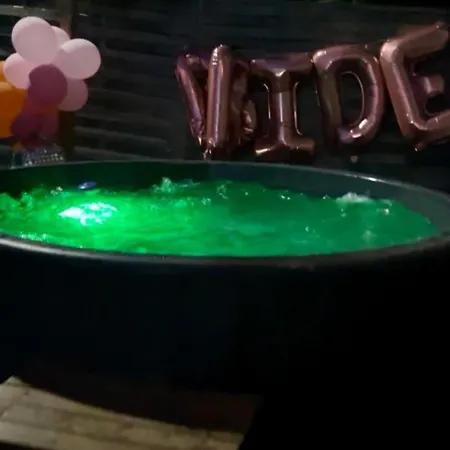 Mazury Dom Olus Nad Jeziorem Sasek Wielki Z Goraca Balia Z Funkcja Jakuzzi 펜션 슈치트노